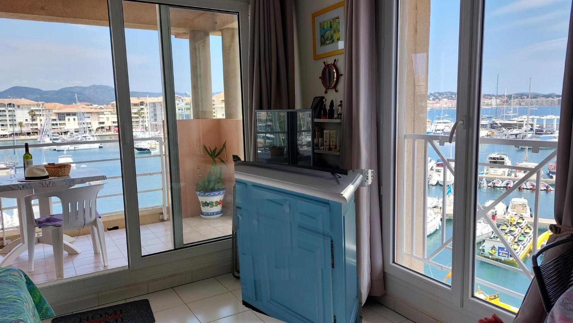 Boutique Apartment Hirondelle Port Frejus Luaran gambar